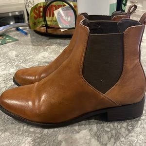 Loft Chelsea boots